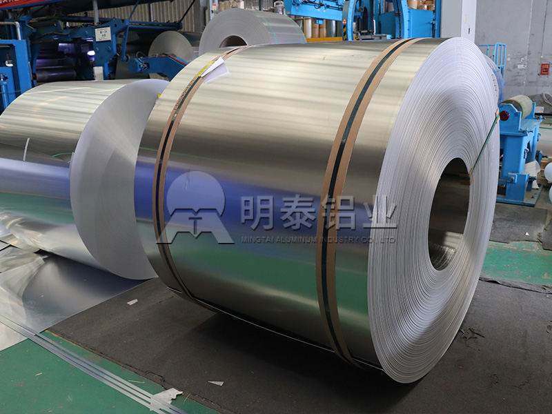 制冷设备冷风机壳体用3004铝卷：优势与应用